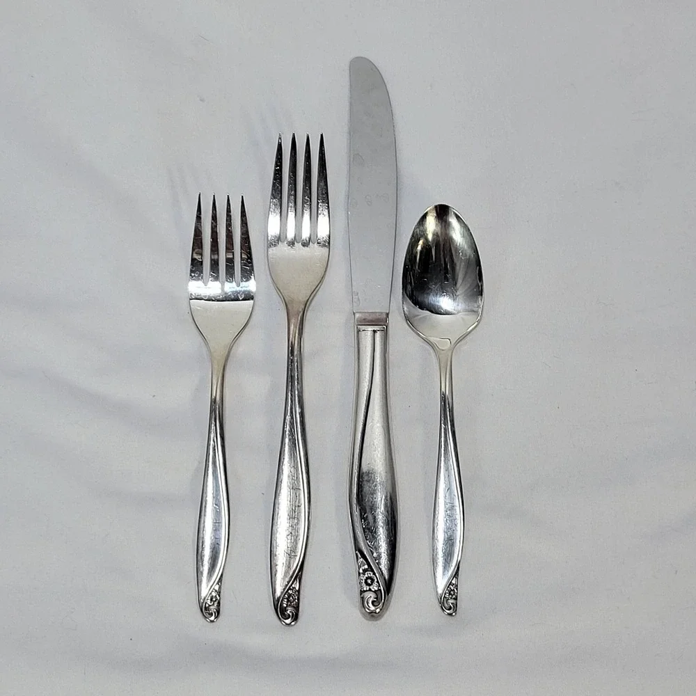 Oneida Community Morning Star Stainless Flatware 4 Piece Place Setting Set